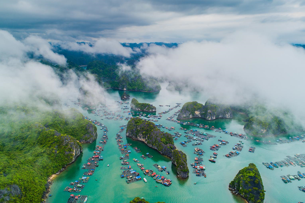 Halong Bay - Vietnam