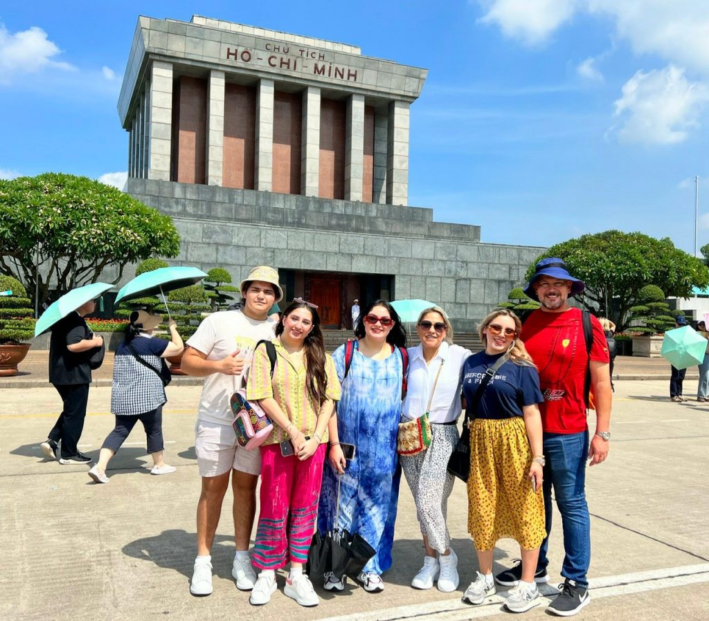 Ho Chi Minh Mausoleum-Explore Hanoi by car